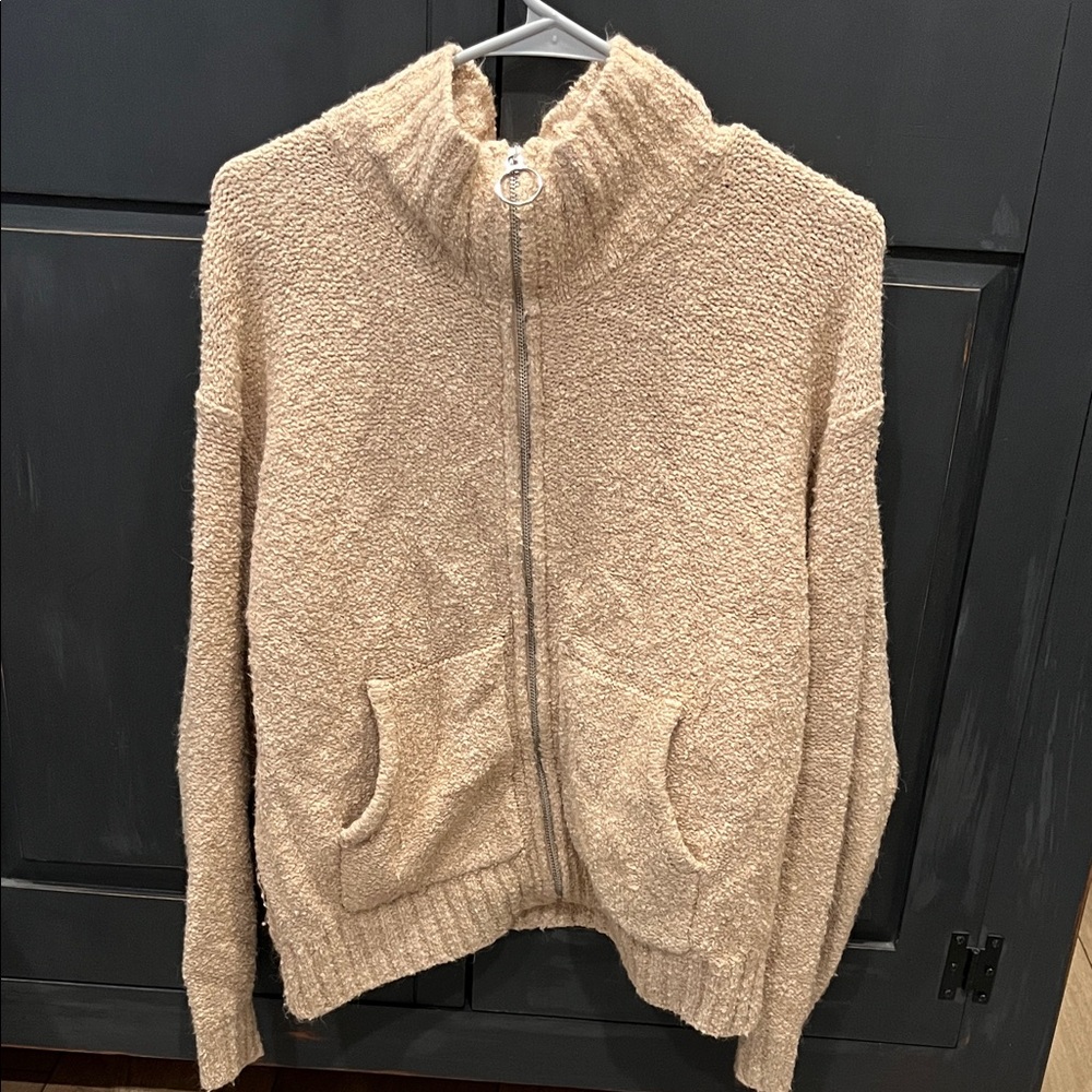 Old Navy Textured Knit Sweater in Brown